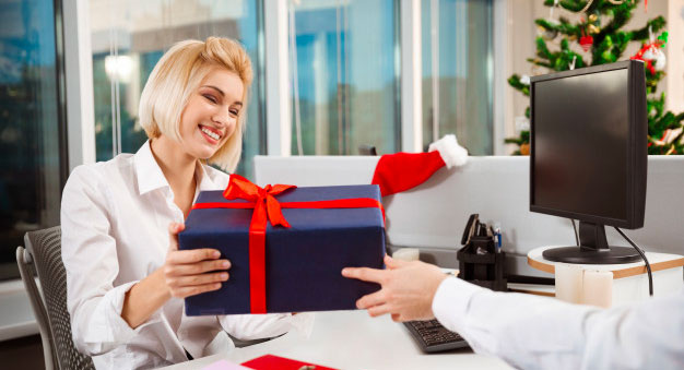 operator-gift